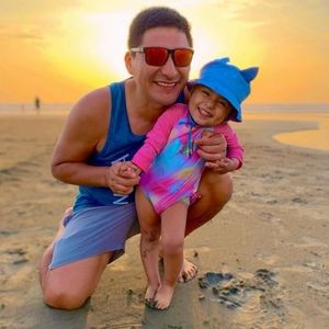 Meet your Posher, Gregory